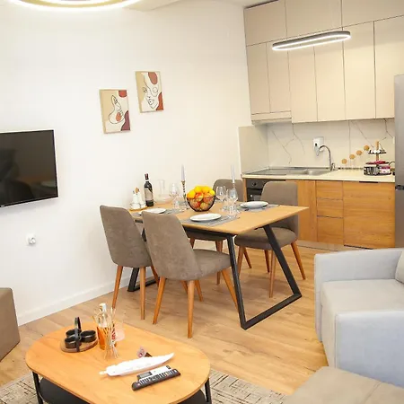 Ora Duplex Apartamento Shkodër